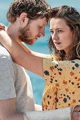 《关于艾玛第一季》：当黑帮遇上荒诞，一场笑中带泪的罪与罚的迷人序曲